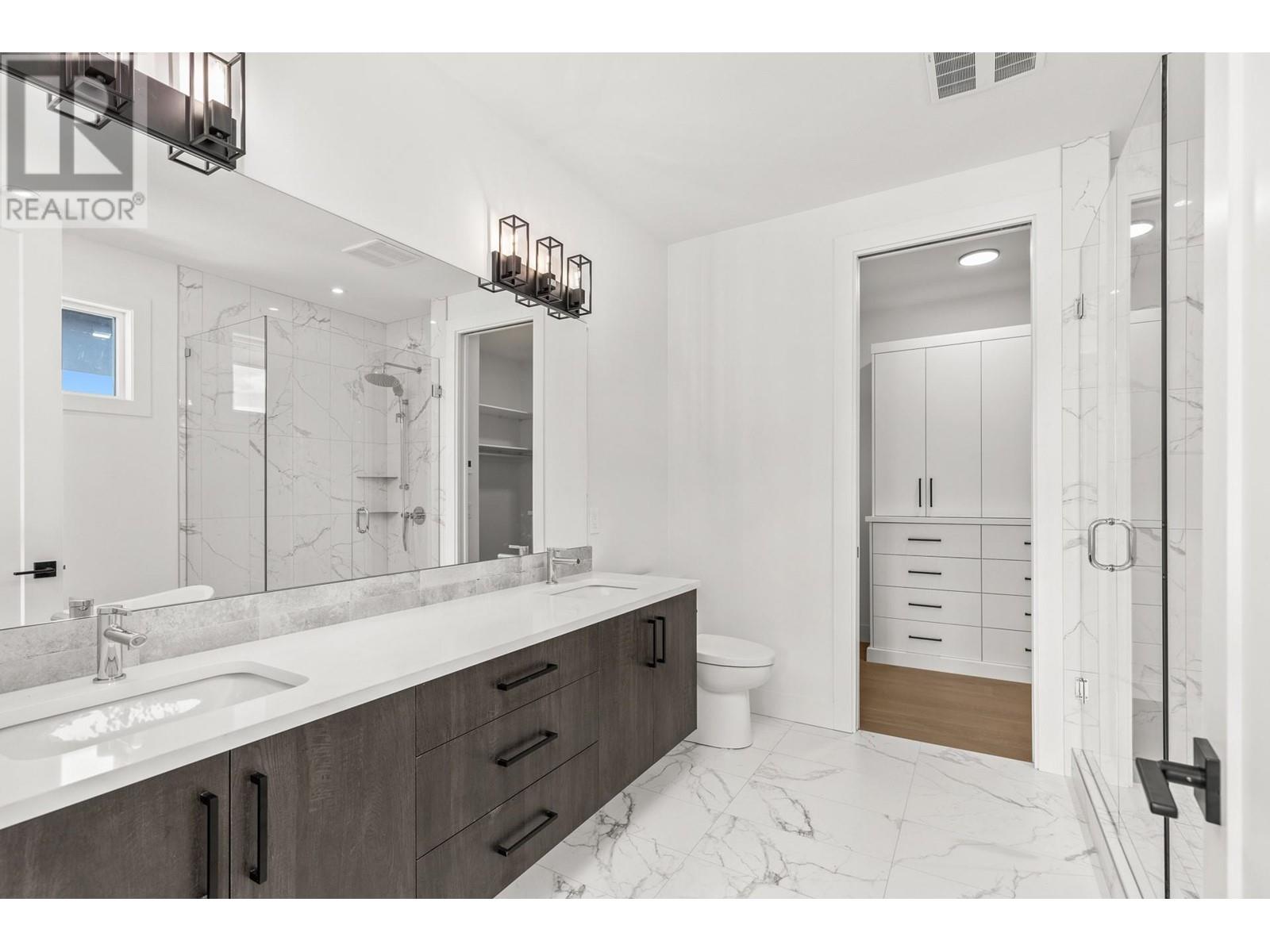  873 Melrose Street, Kelowna