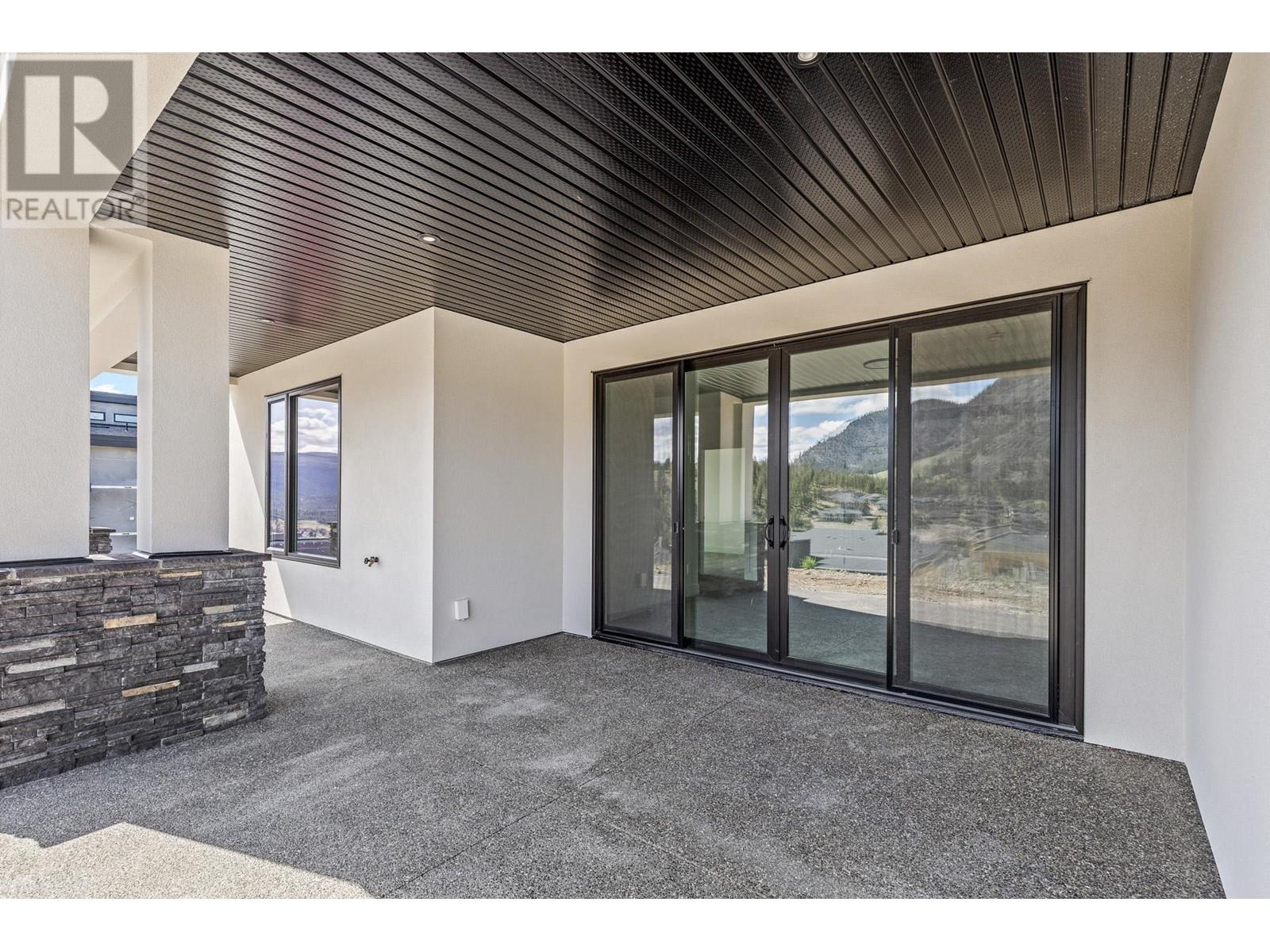  873 Melrose Street, Kelowna