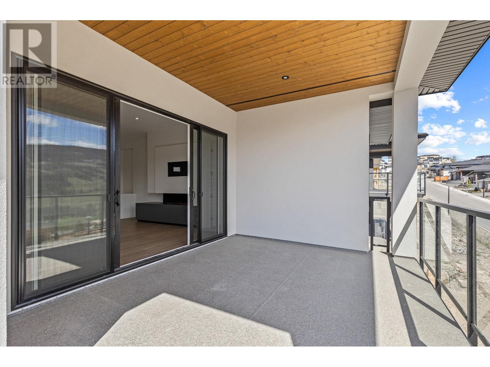  873 Melrose Street, Kelowna