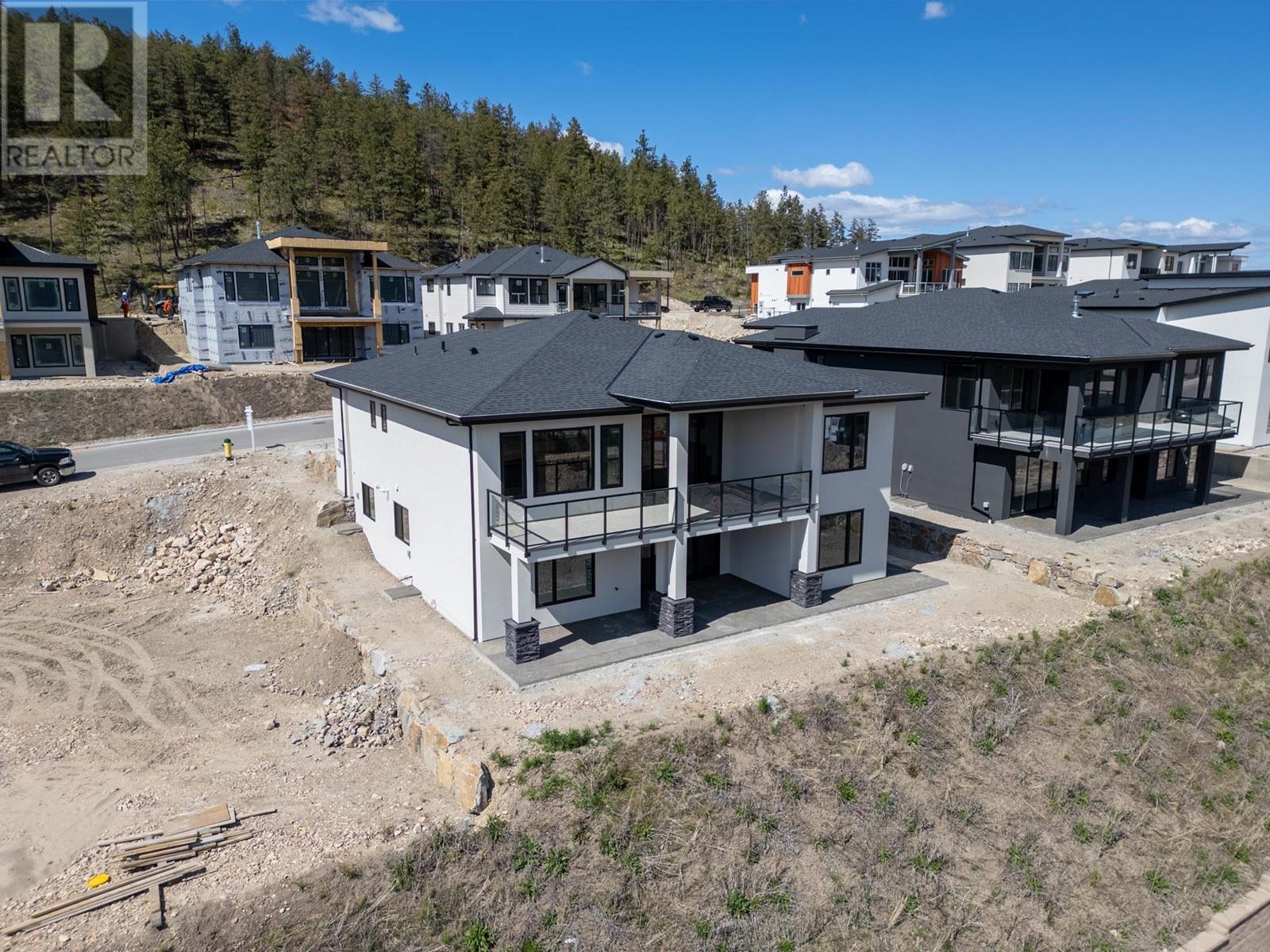  873 Melrose Street, Kelowna