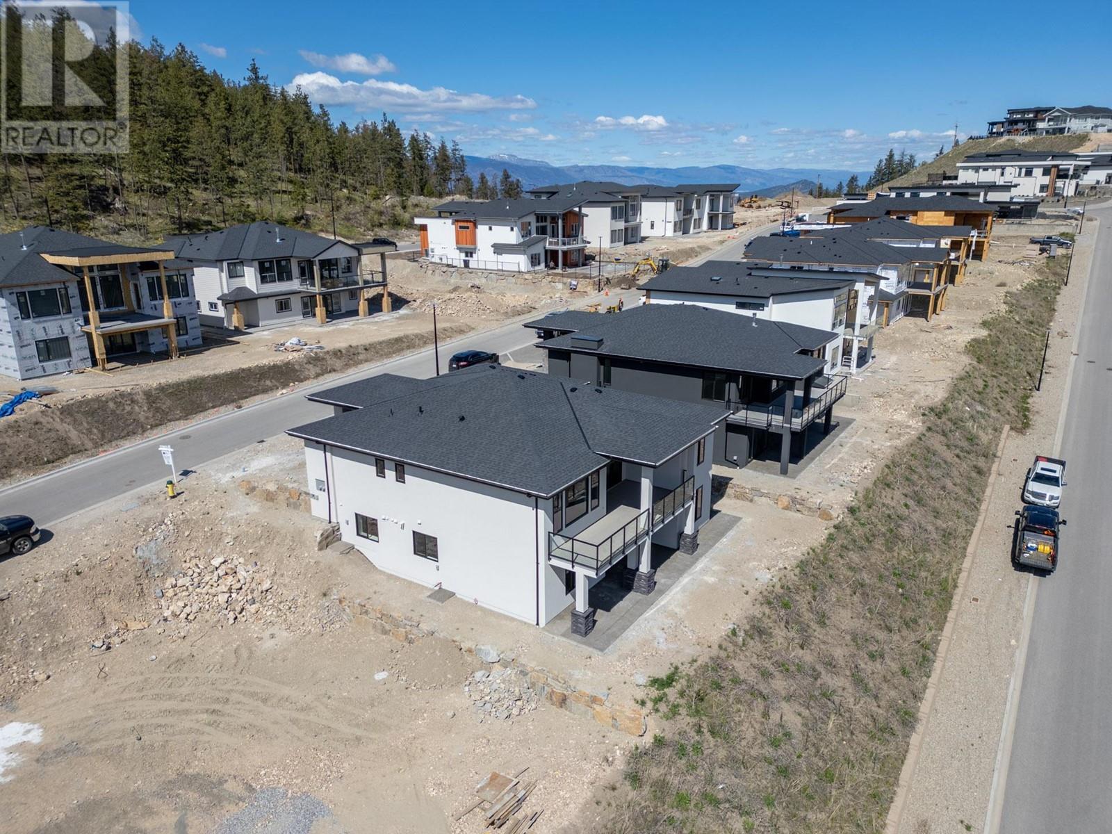  873 Melrose Street, Kelowna