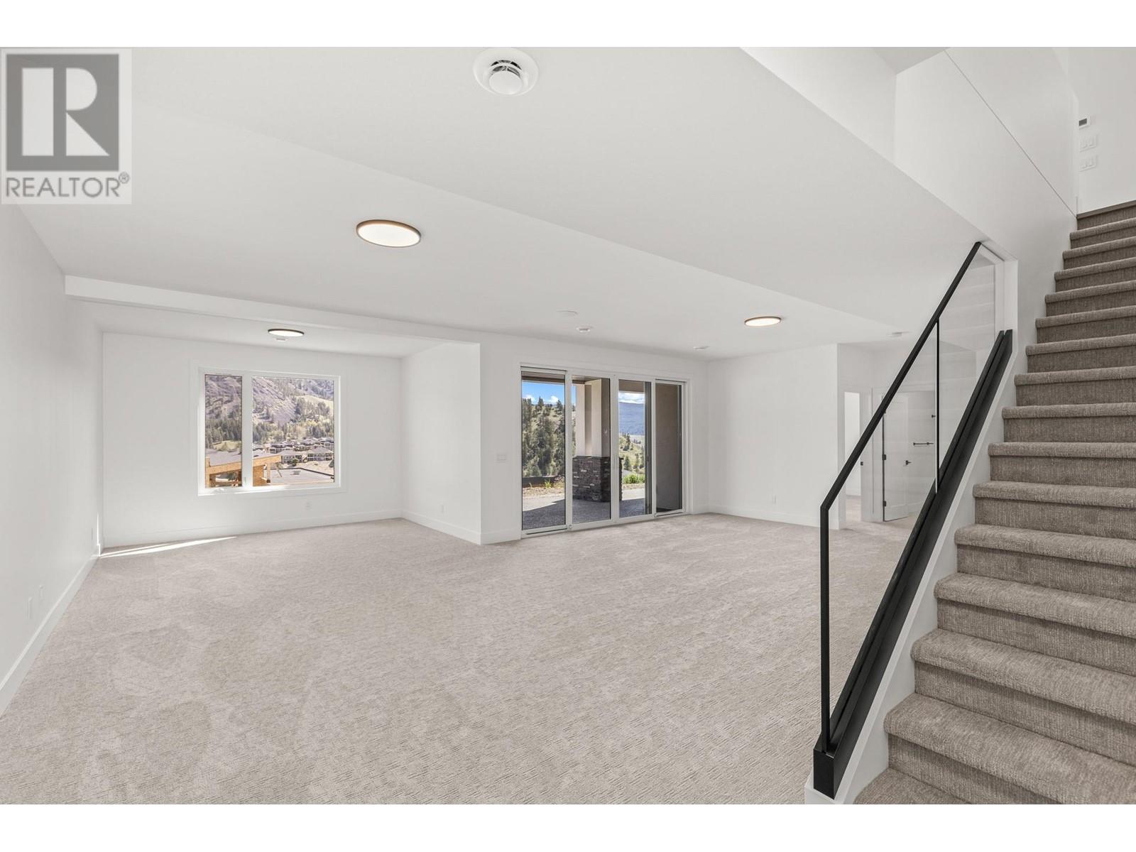  873 Melrose Street, Kelowna
