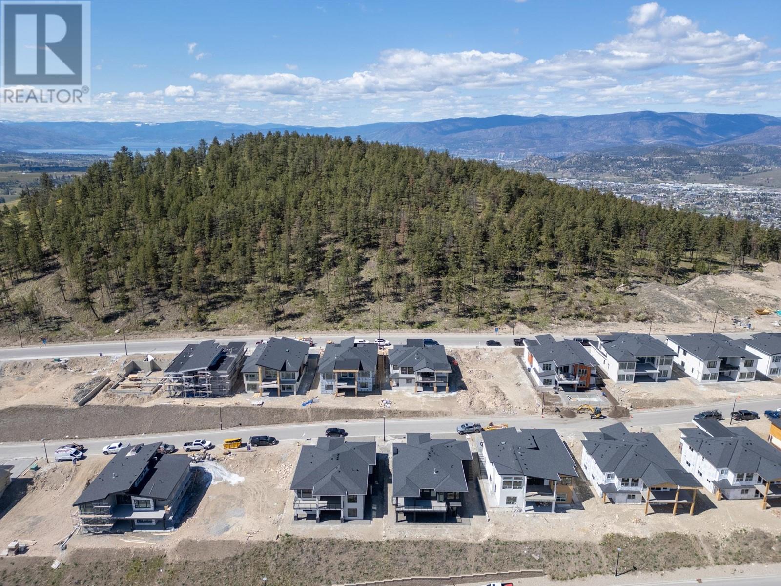  873 Melrose Street, Kelowna