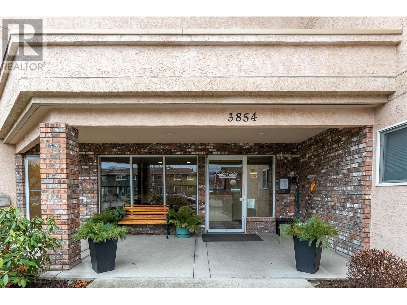 206 3854 Brown Road, West Kelowna
