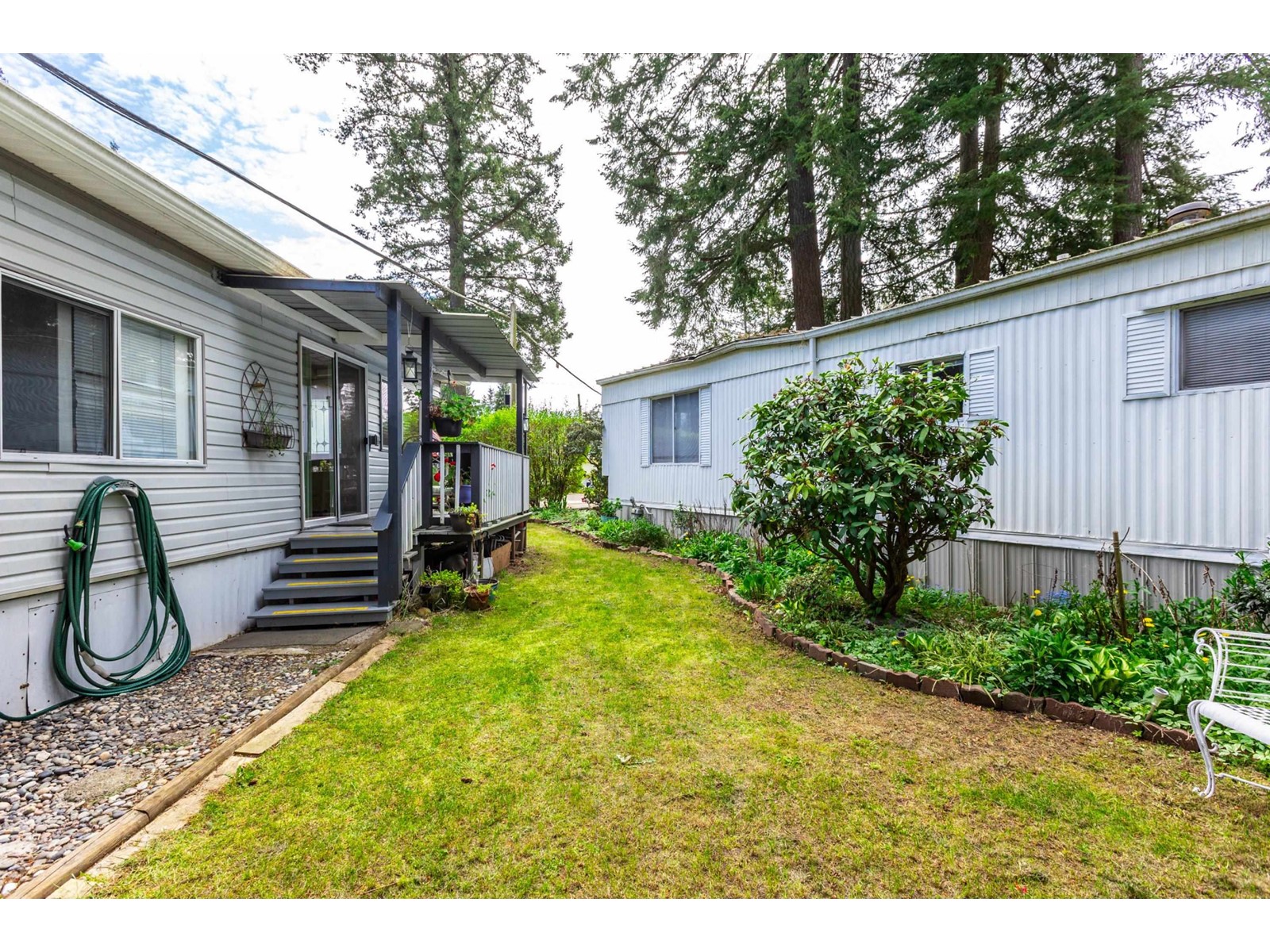 38 20071 24 AVENUE, Langley