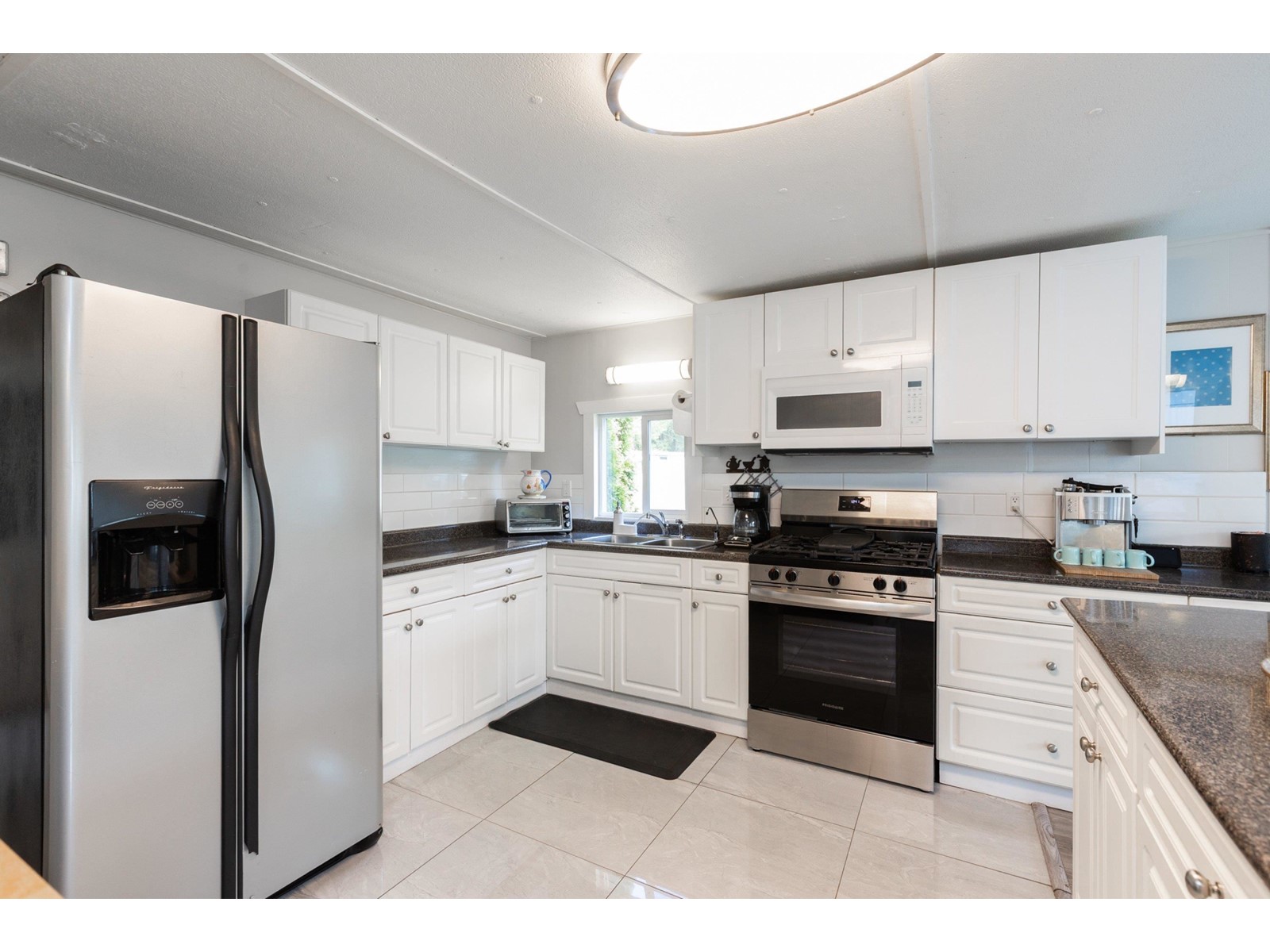 38 20071 24 AVENUE, Langley