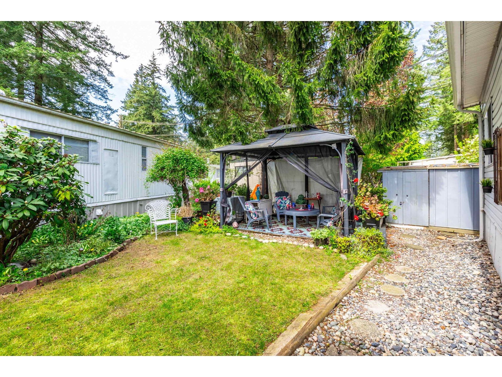 38 20071 24 AVENUE, Langley