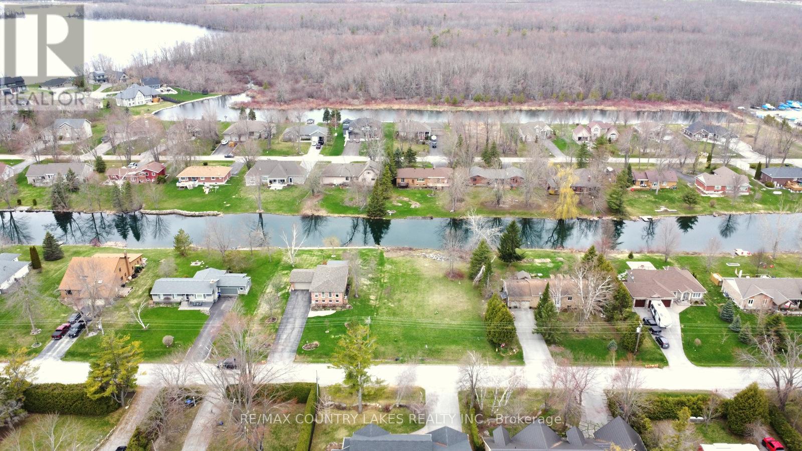 Photo 7 of 36 Southview Dr R R 3 Brechin Drive S, Ramara ON