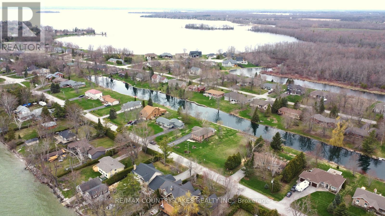 Photo 8 of 36 Southview Dr R R 3 Brechin Drive S, Ramara ON