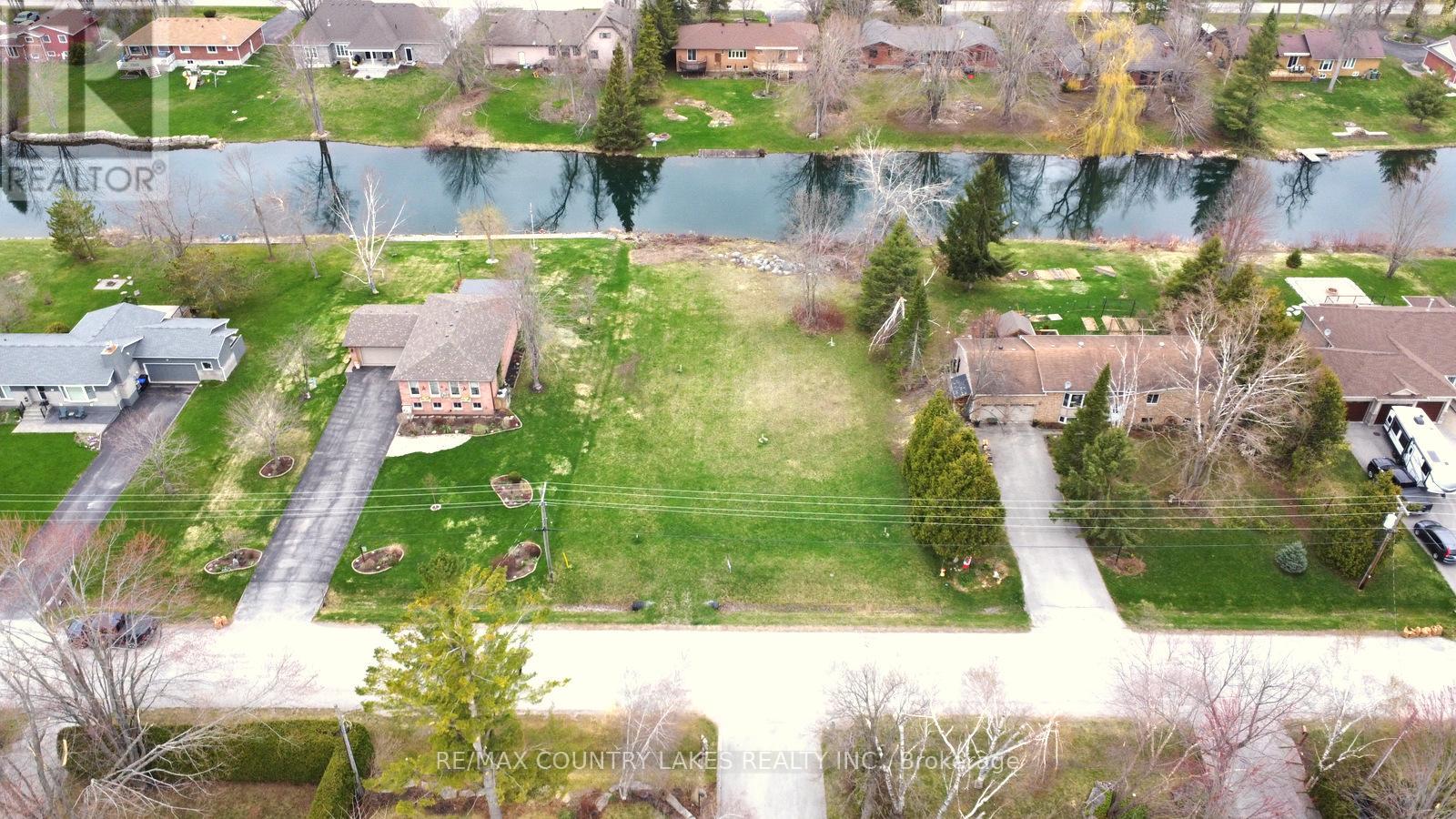 Photo 6 of 36 Southview Dr R R 3 Brechin Drive S, Ramara ON