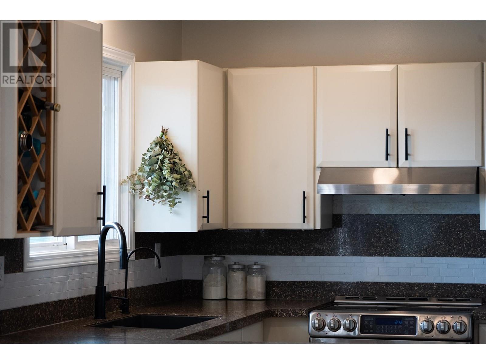  3754 Carrall Road, West Kelowna