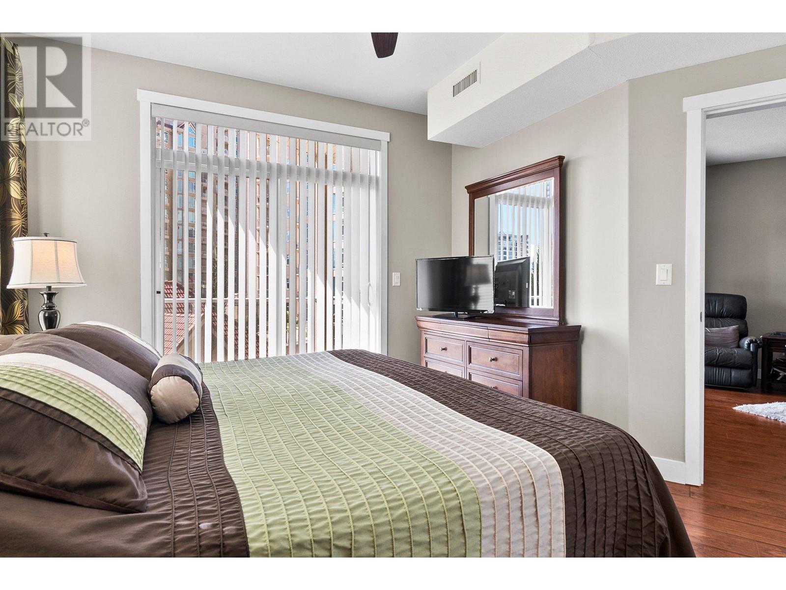 442 1088 Sunset Drive, Kelowna