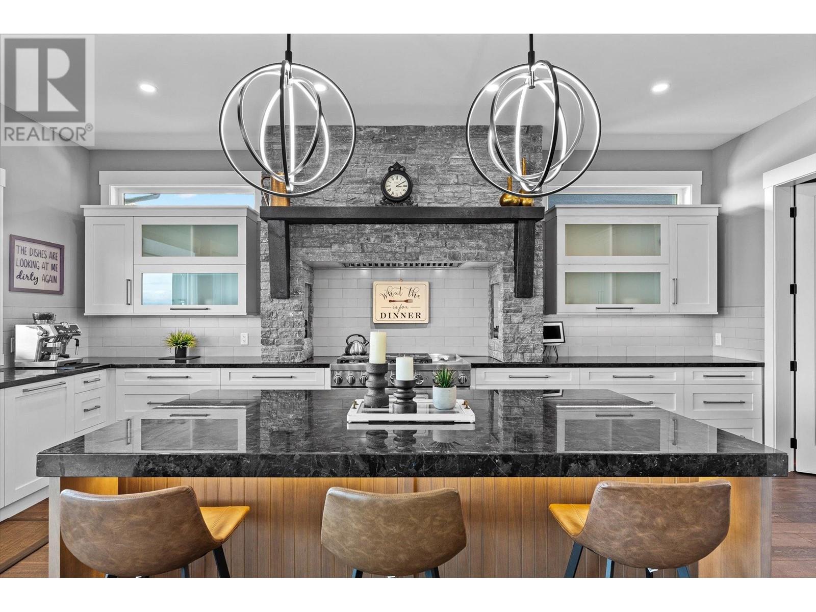  1547 Cabernet Way, West Kelowna