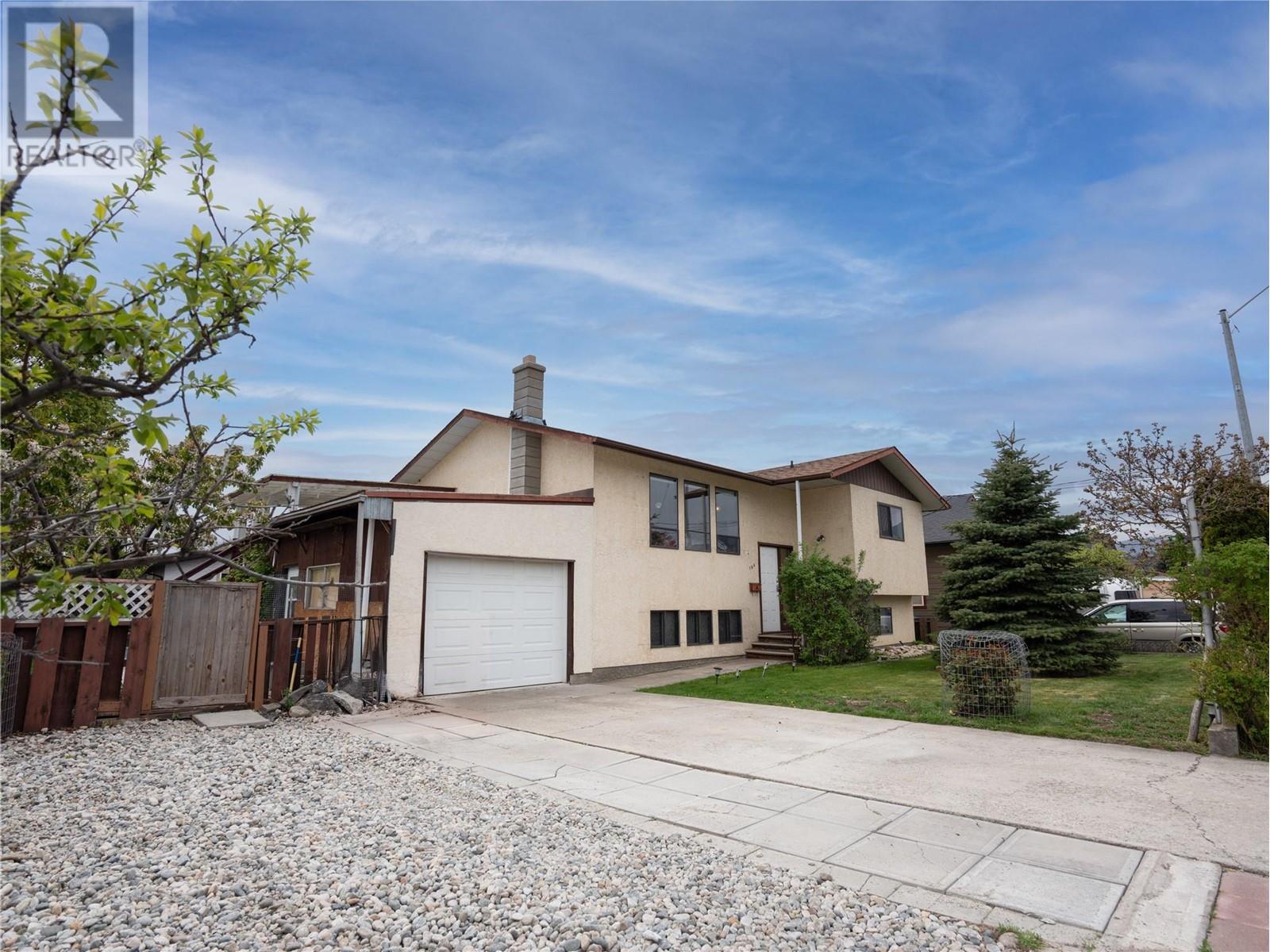 164 Phoenix Avenue, Penticton