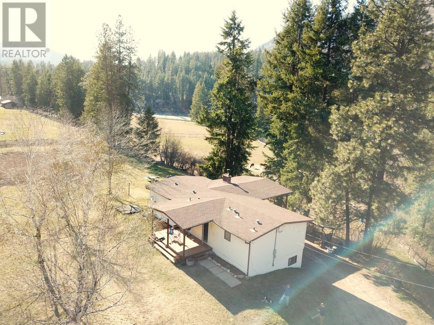 855 Ponderosa Drive, Christina Lake