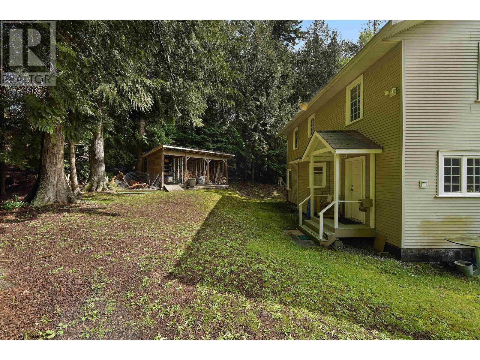 517 SANDY HOOK ROAD, Mayne Island