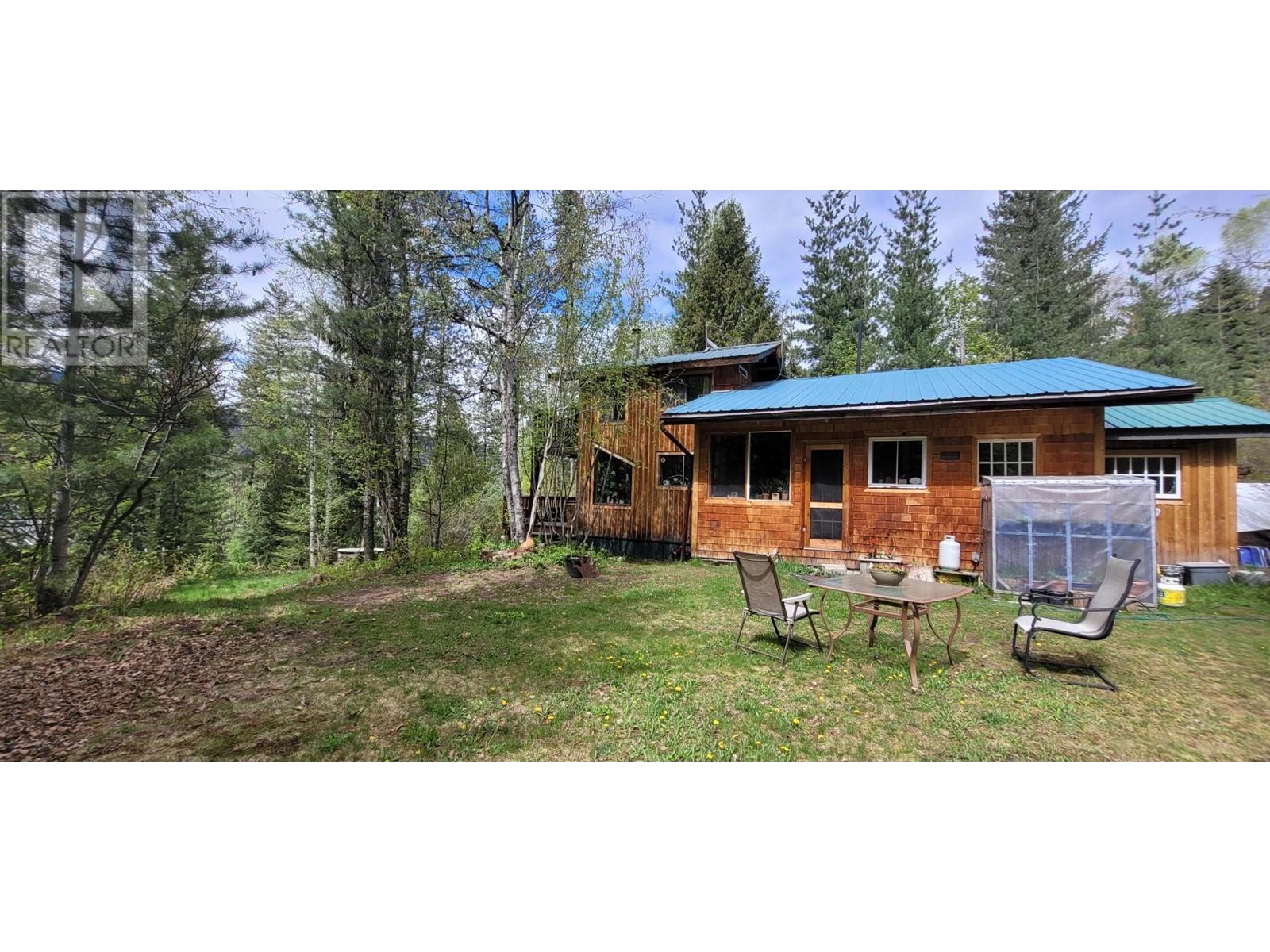 Photo 1 of 7152 Graham Road, Winlaw BC