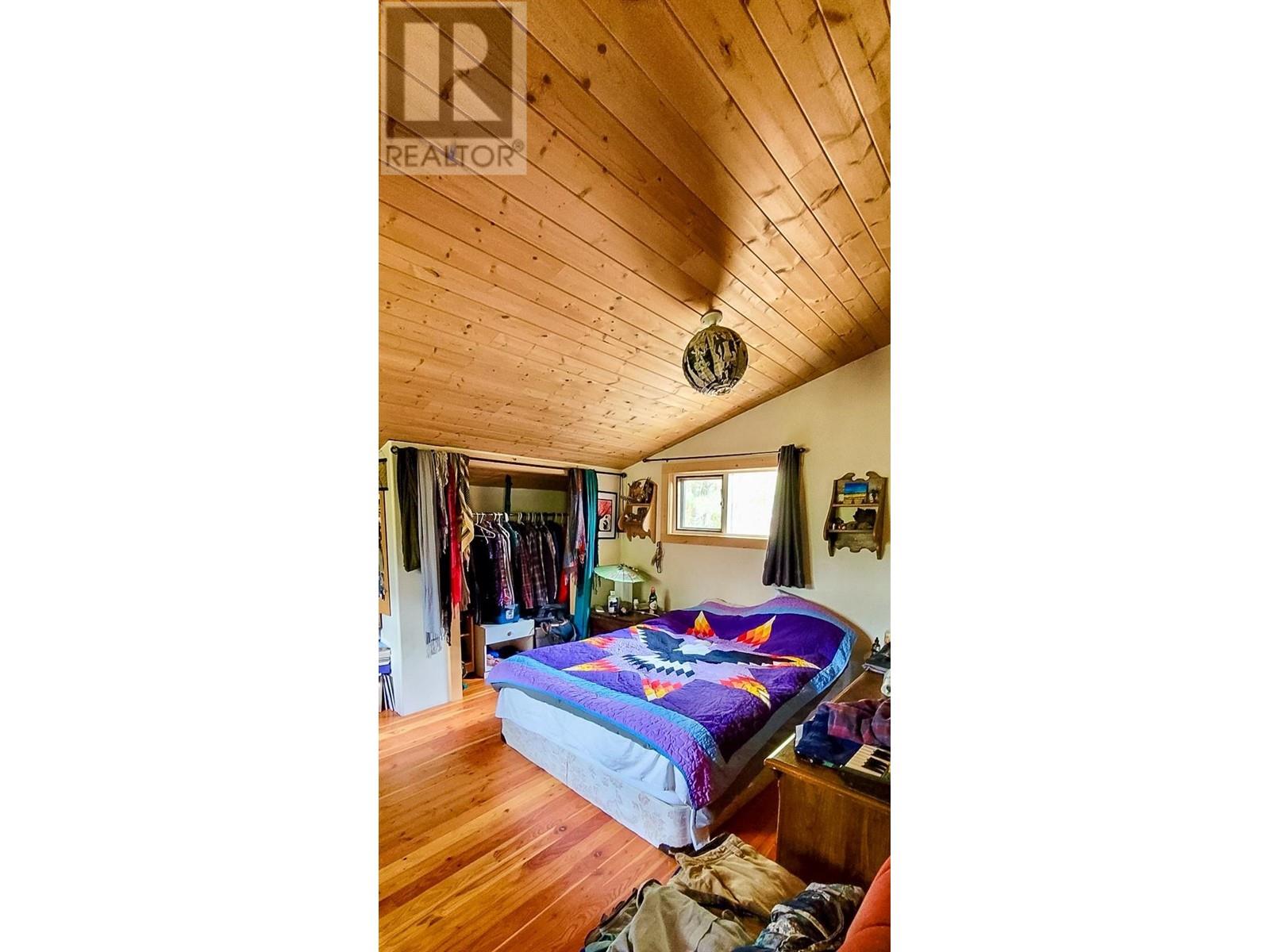 Photo 18 of 7152 Graham Road, Winlaw BC