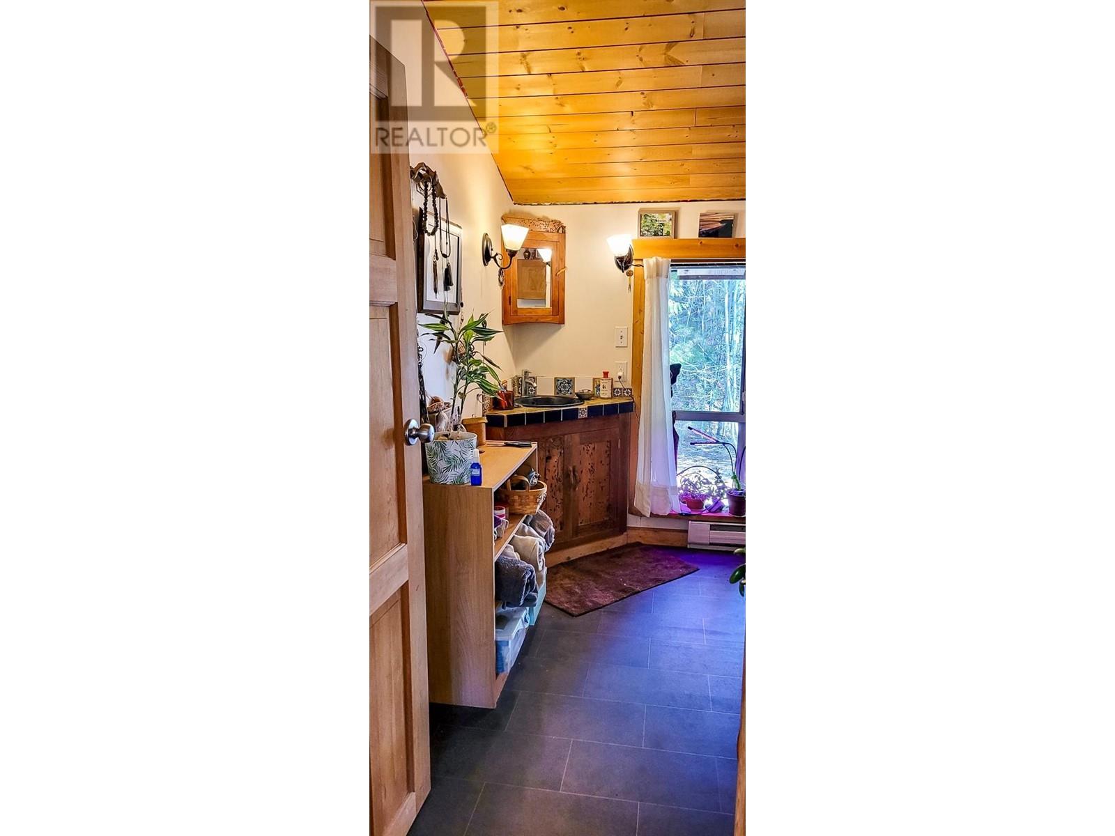 Photo 21 of 7152 Graham Road, Winlaw BC