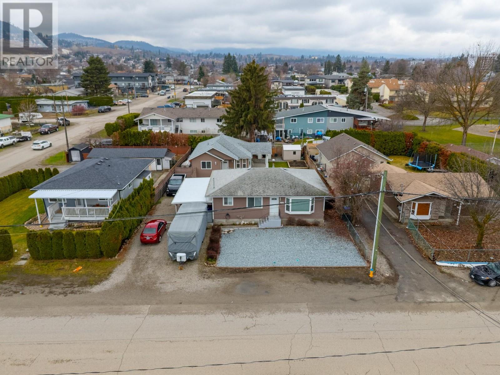  345 Hardie Road, Kelowna