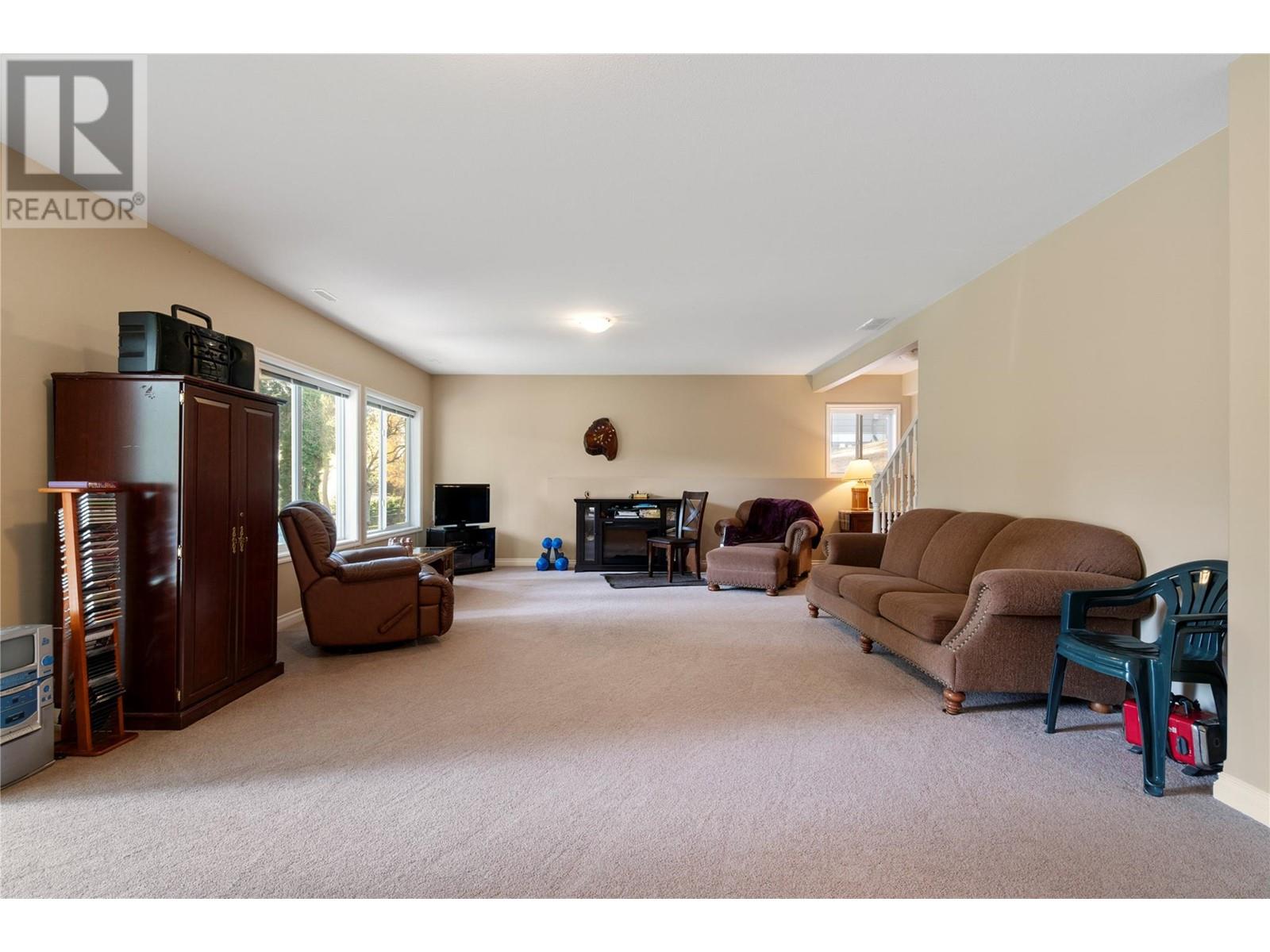 2743 Golf Course Drive, Blind Bay