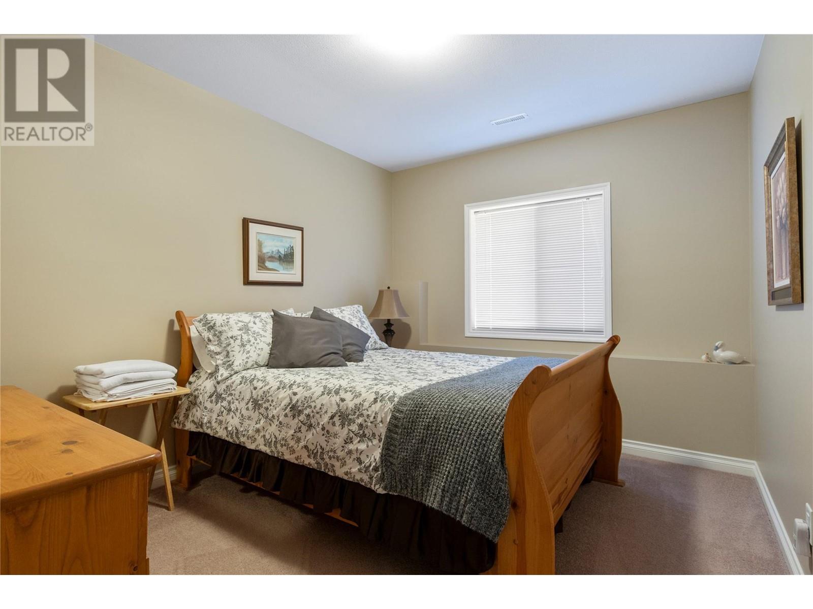 2743 Golf Course Drive, Blind Bay