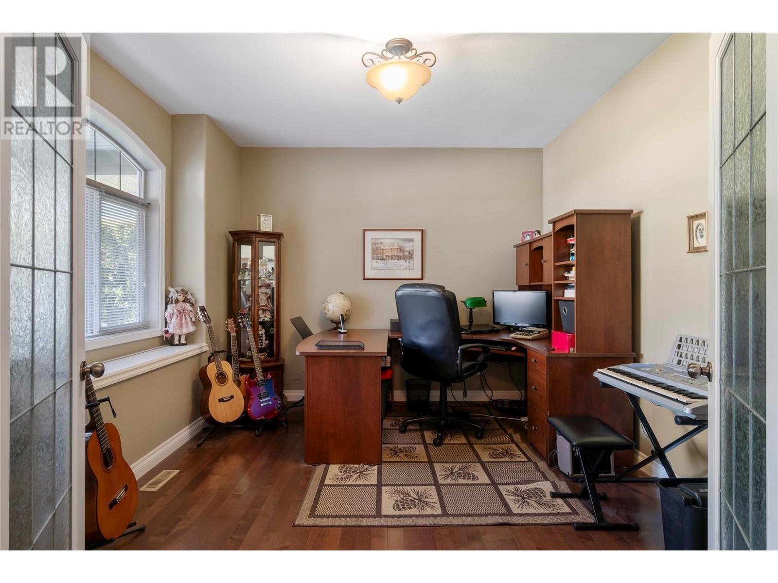 2743 Golf Course Drive, Blind Bay