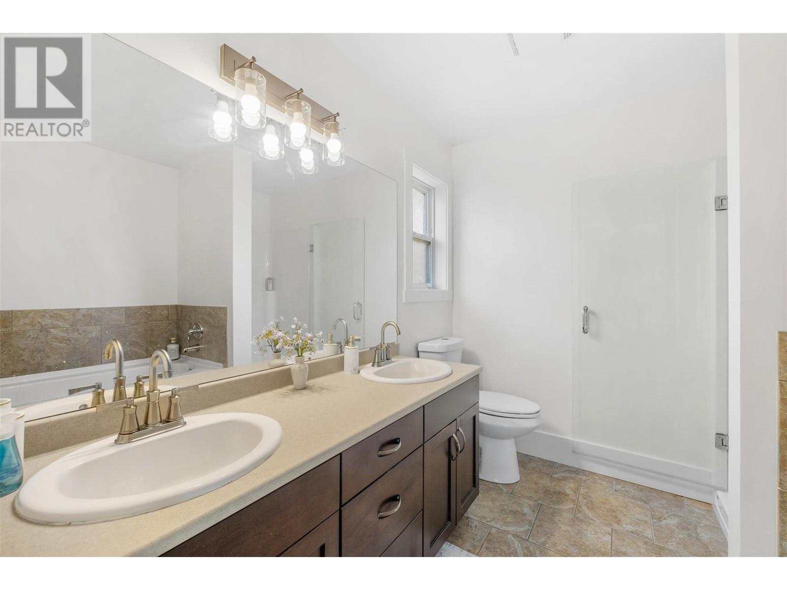  13023 Shoreline Drive, Lake Country