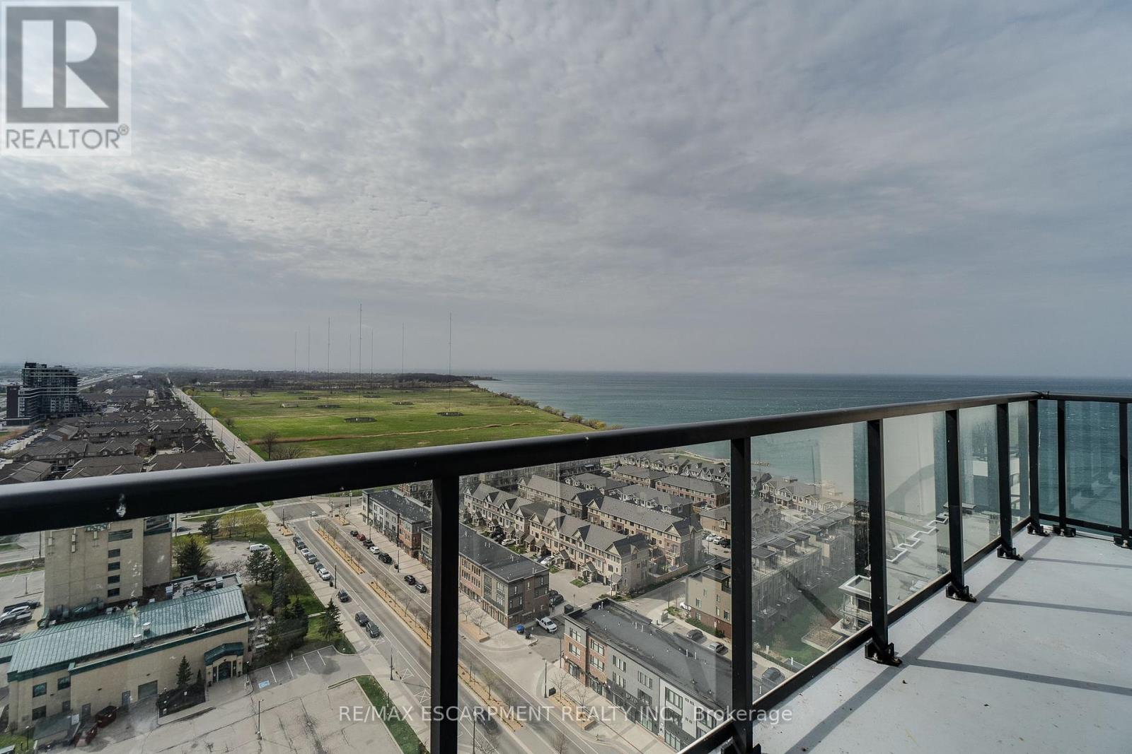 Photo 1 of 1902 385 Winston Road, Grimsby ON