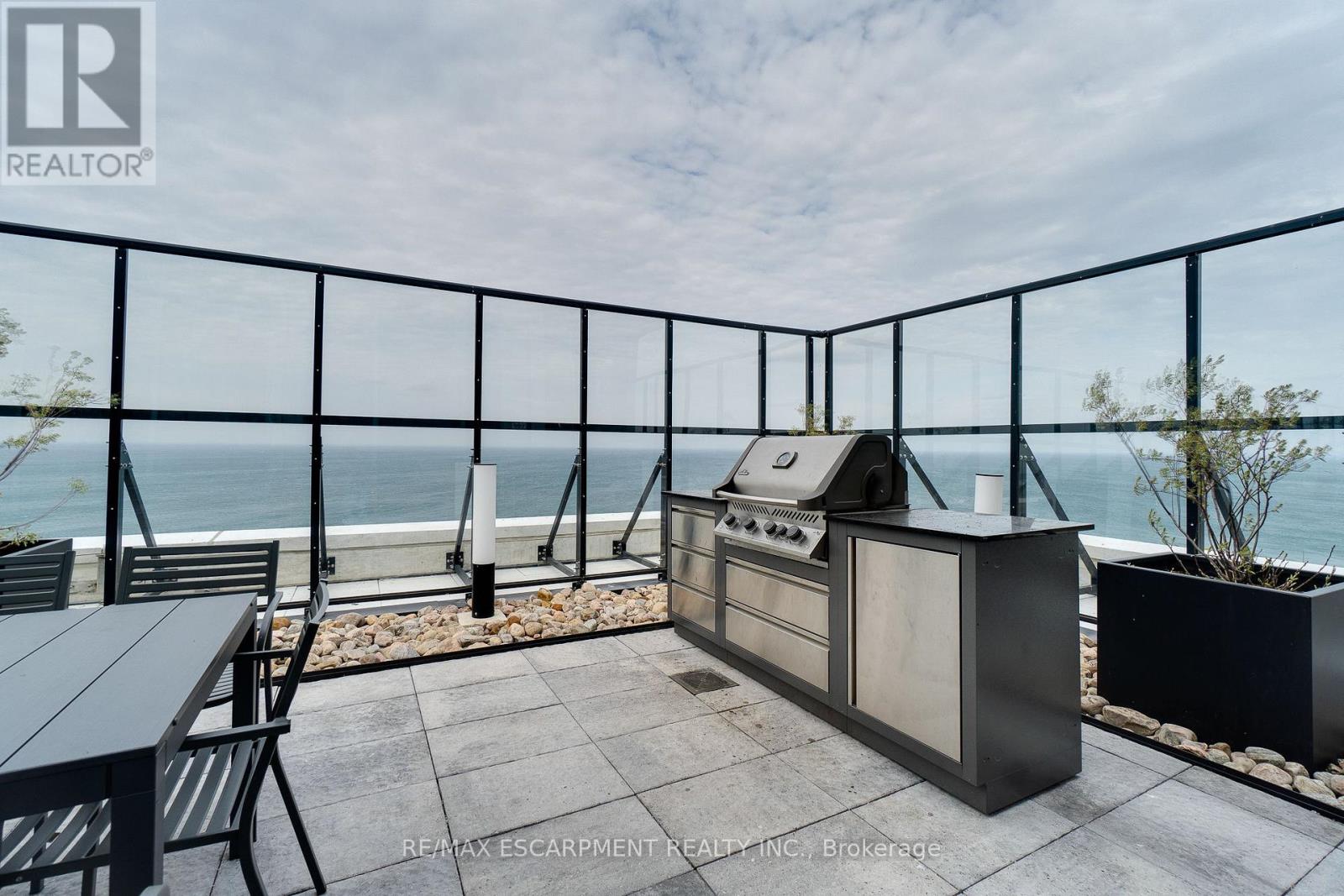 Photo 15 of 1902 385 Winston Road, Grimsby ON