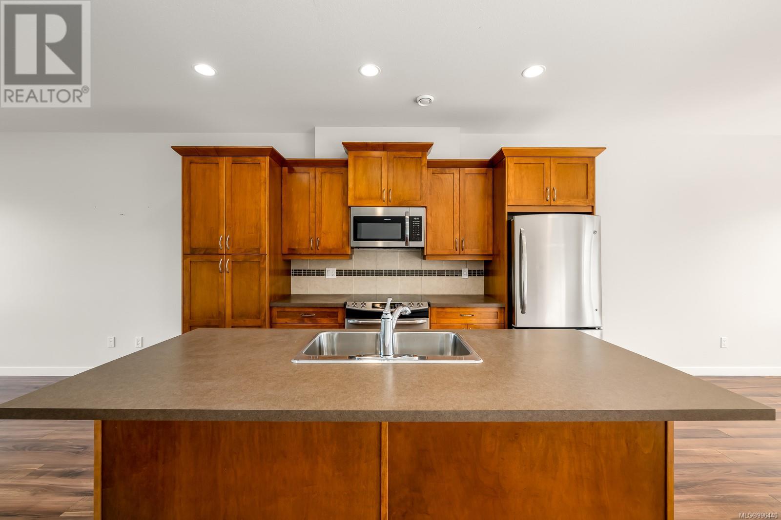 19 700 Lancaster Way, Comox