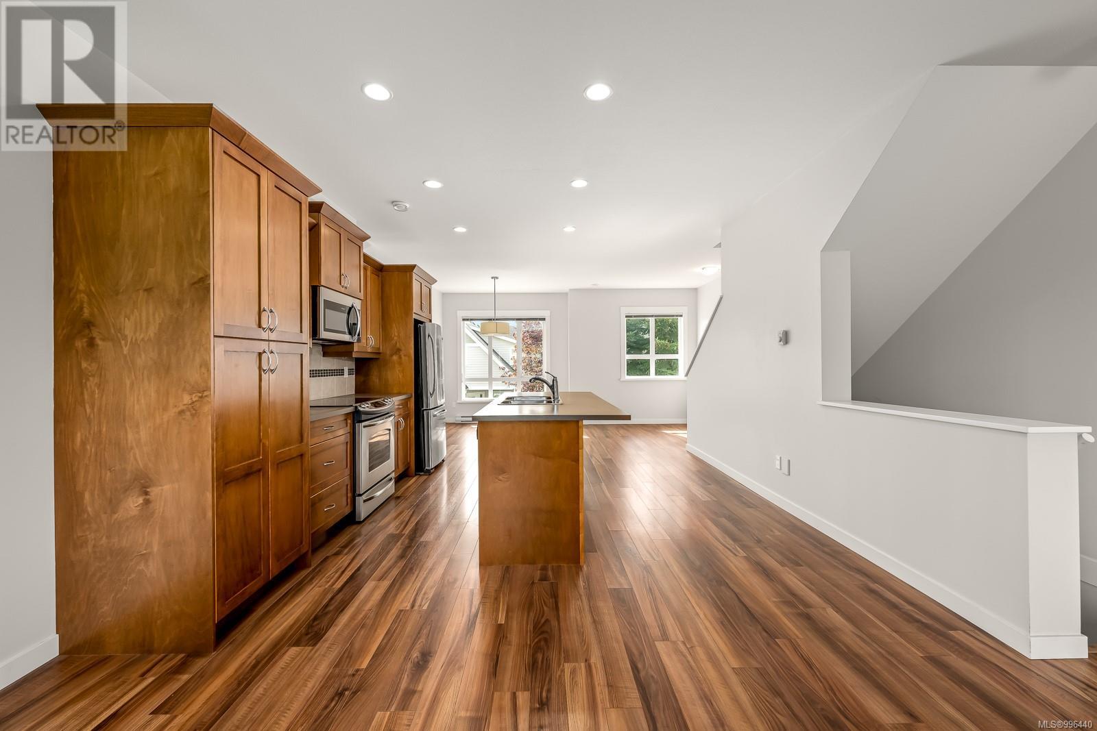 19 700 Lancaster Way, Comox
