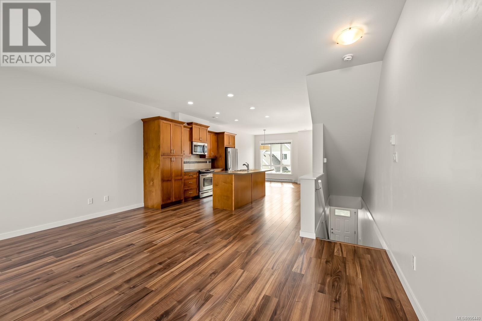19 700 Lancaster Way, Comox