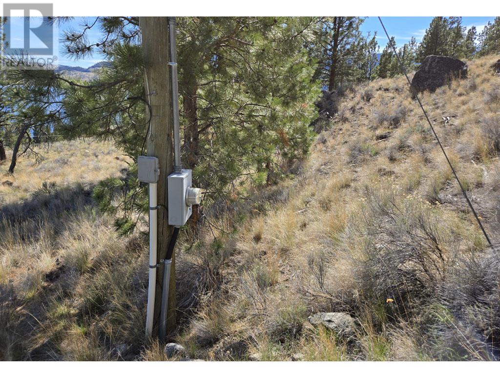  6403 Monck Park Road, Merritt