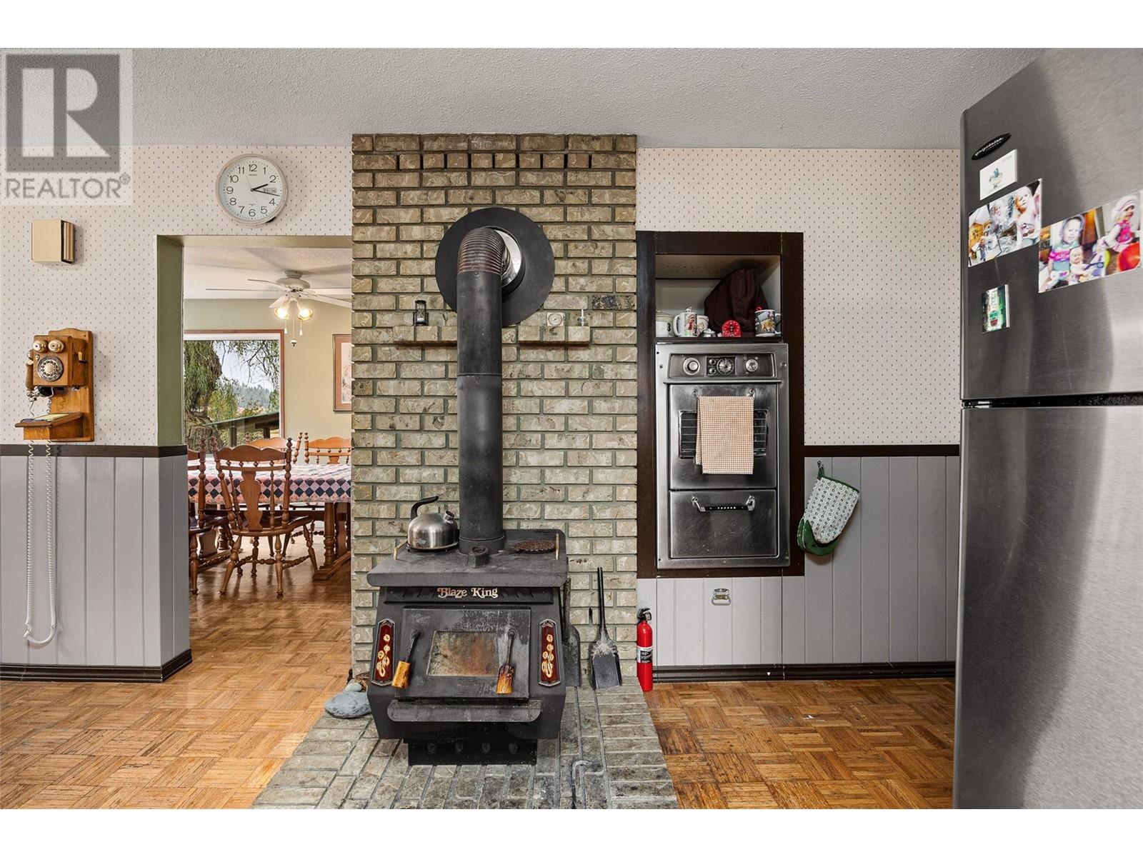 11024 Reiswig Road, Lake Country