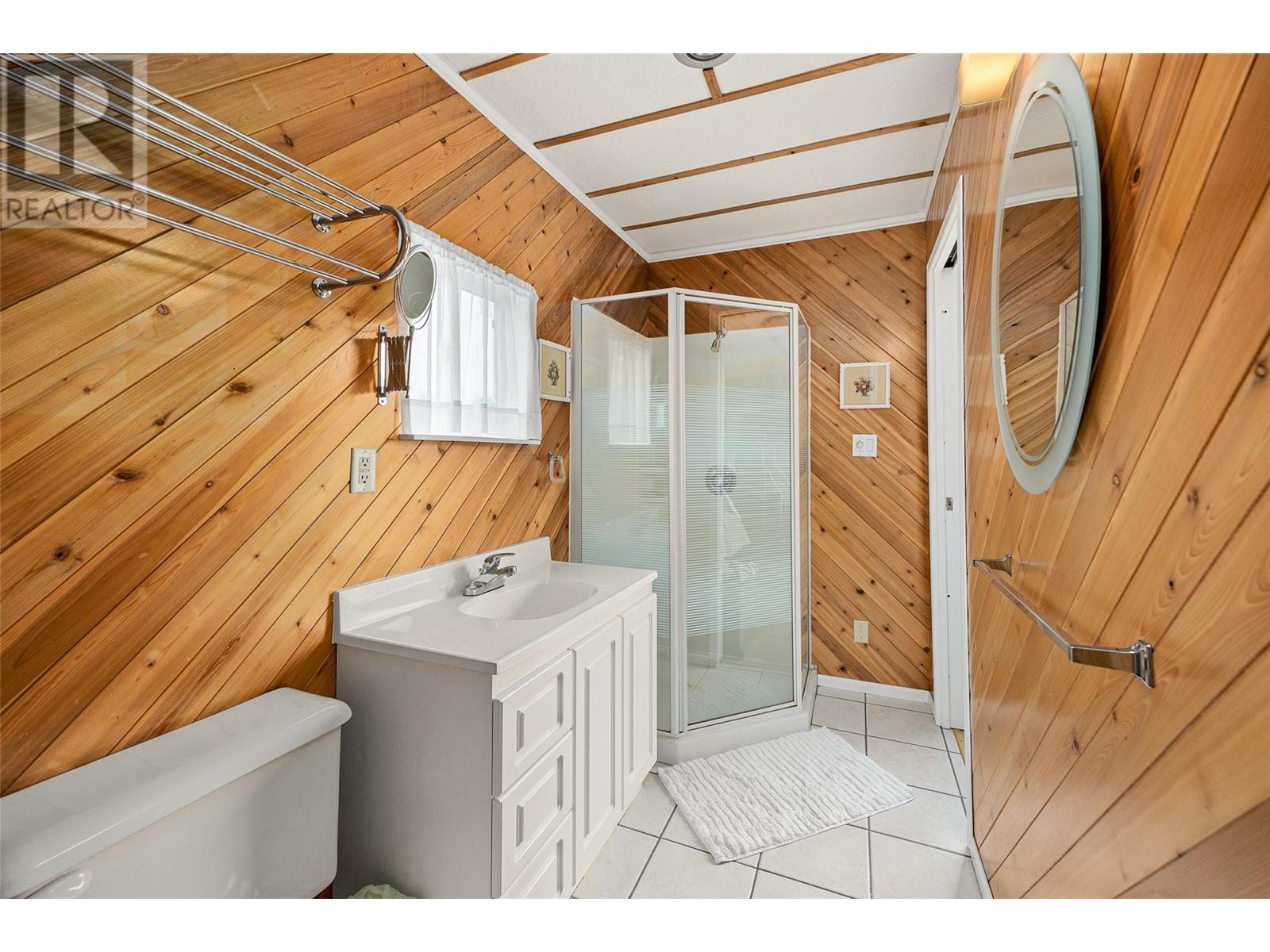 11024 Reiswig Road, Lake Country
