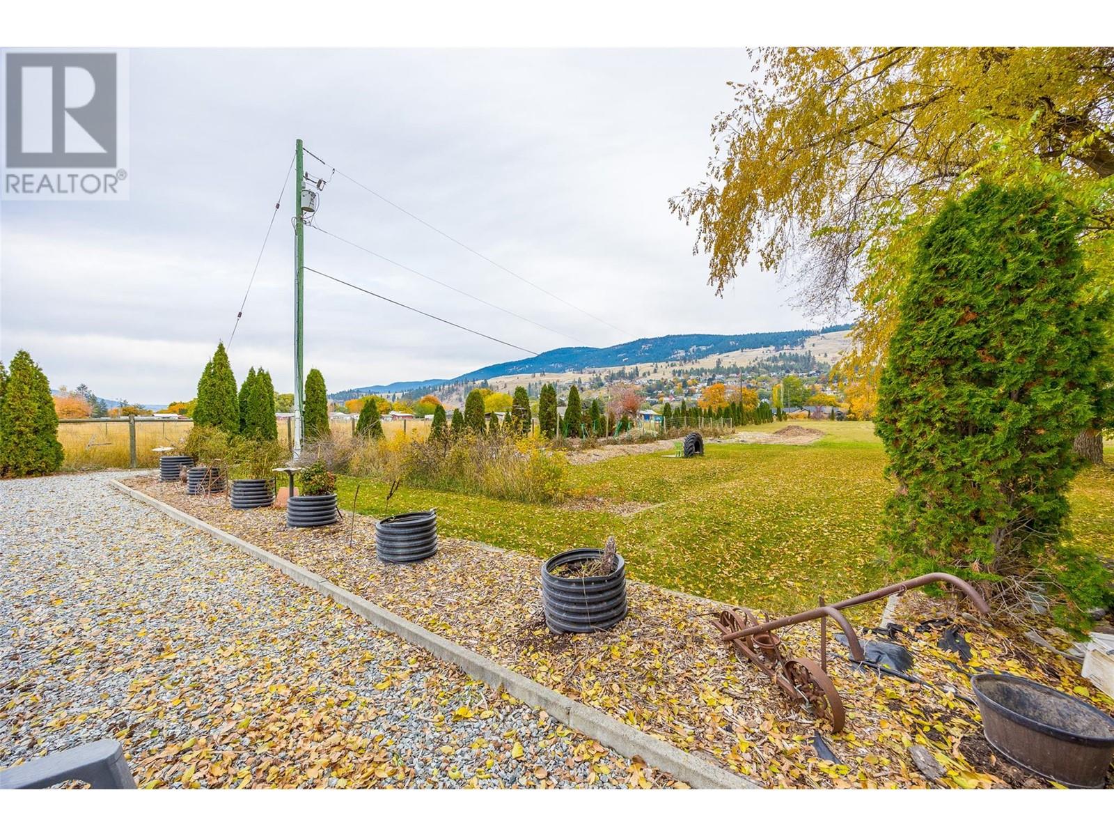 11024 Reiswig Road, Lake Country