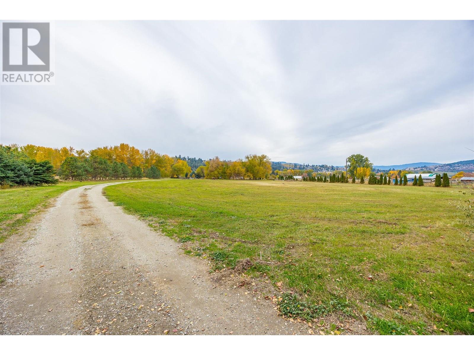 11024 Reiswig Road, Lake Country