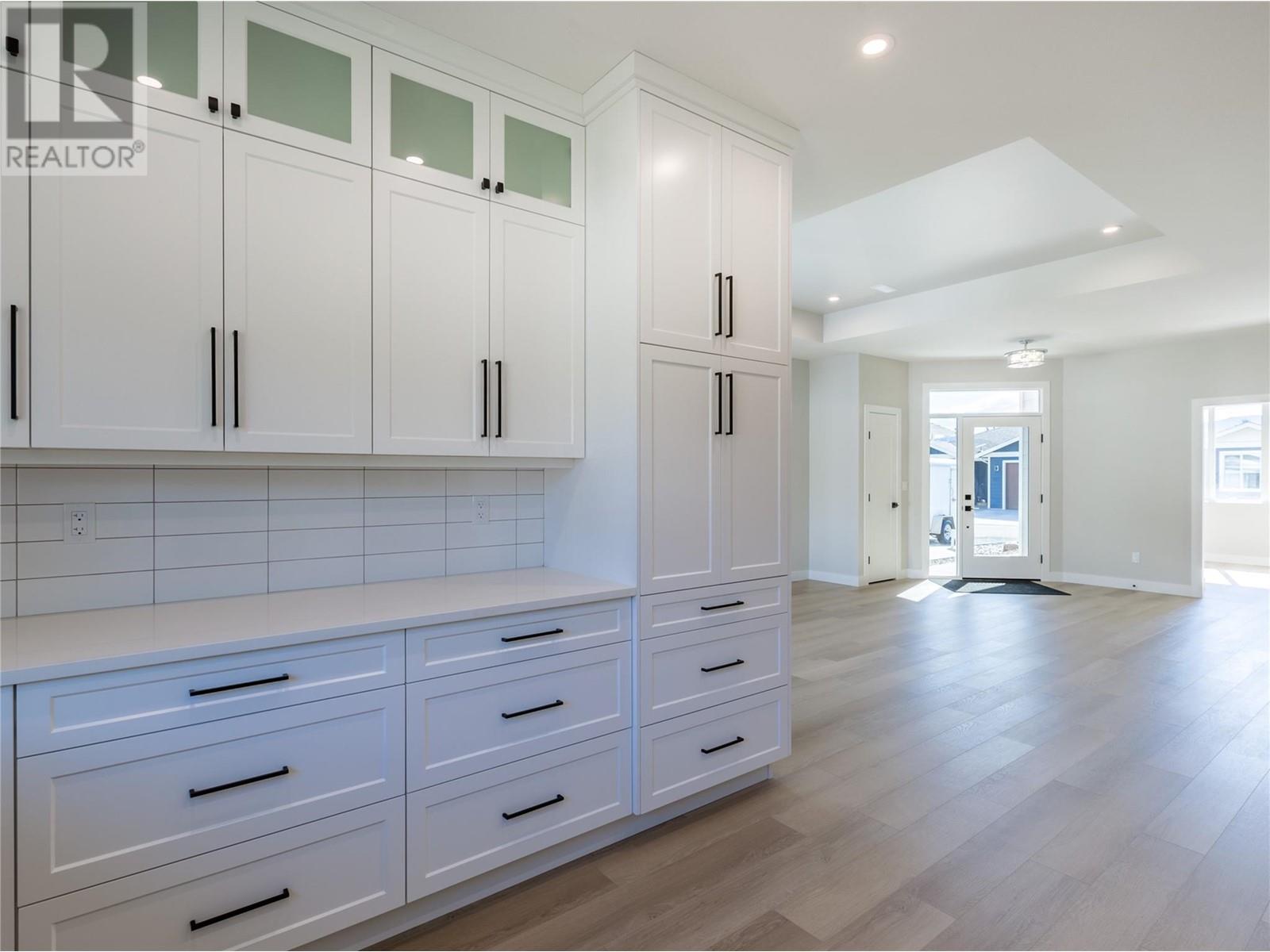 602 Nighthawk Avenue, Vernon