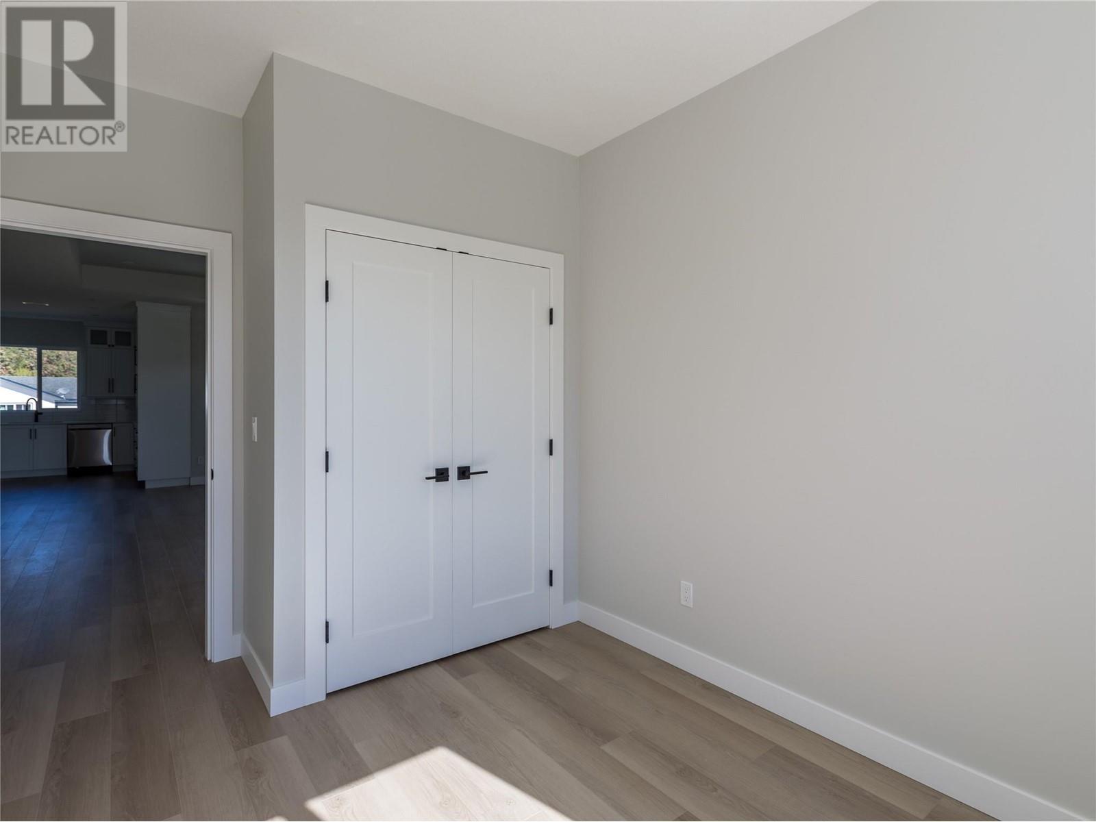 602 Nighthawk Avenue, Vernon