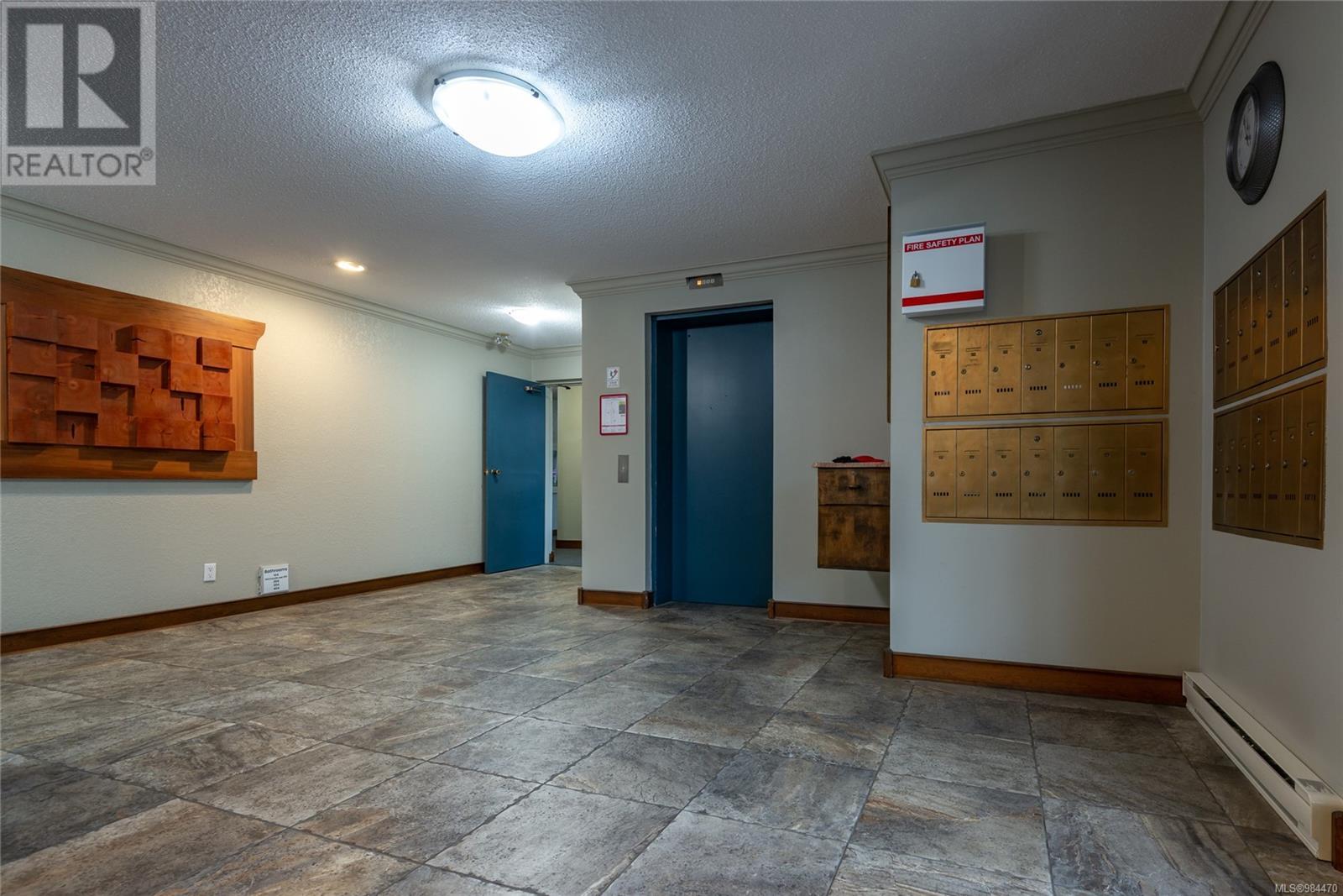 406 169 Island Hwy S, Campbell River real estate listing 984470