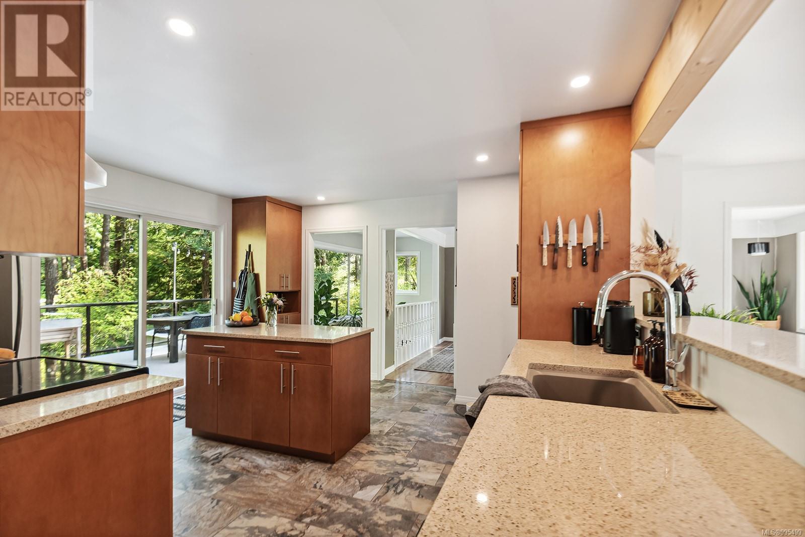  935 Arden Road, Metchosin