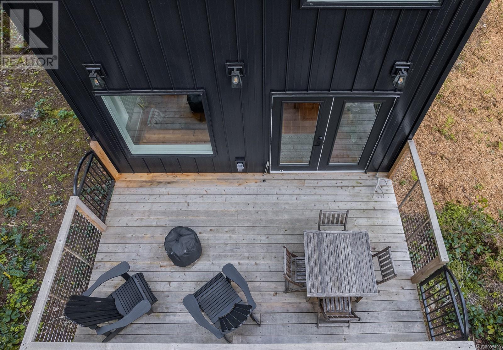  935 Arden Road, Metchosin