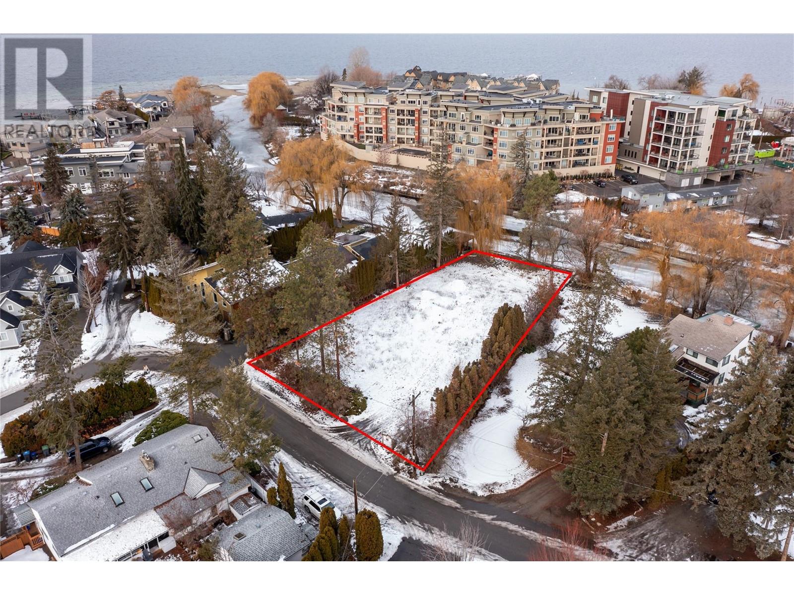  569 Radant Road, Kelowna