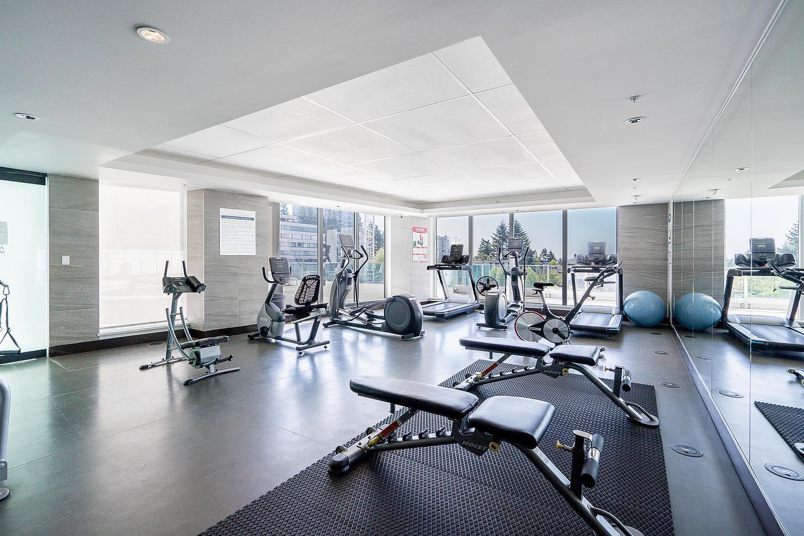 602 1501 FOSTER STREET, White Rock real estate listing R2977051