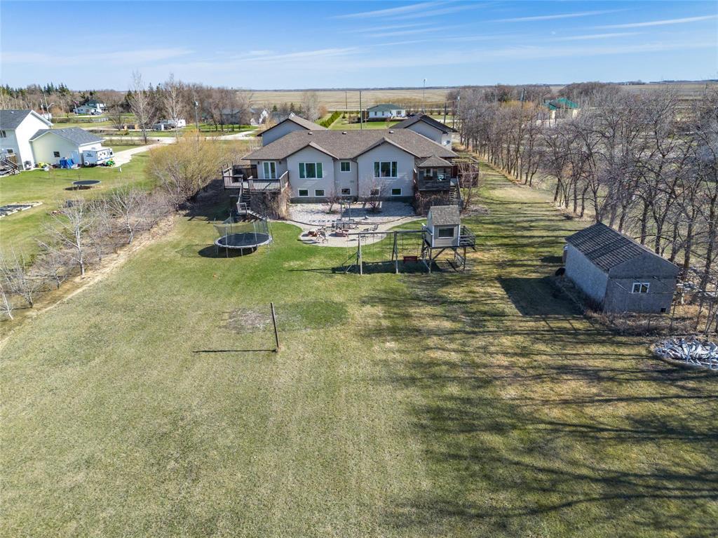 Photo 44 of 6 Strawberry Lane, Lorette MB