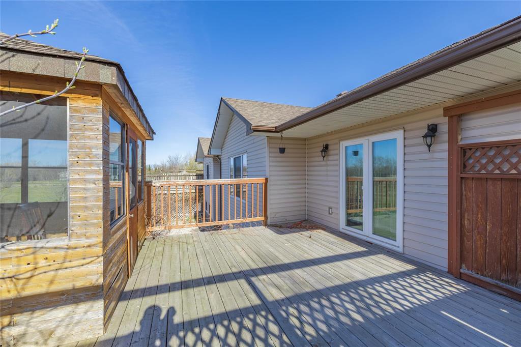 Photo 9 of 6 Strawberry Lane, Lorette MB