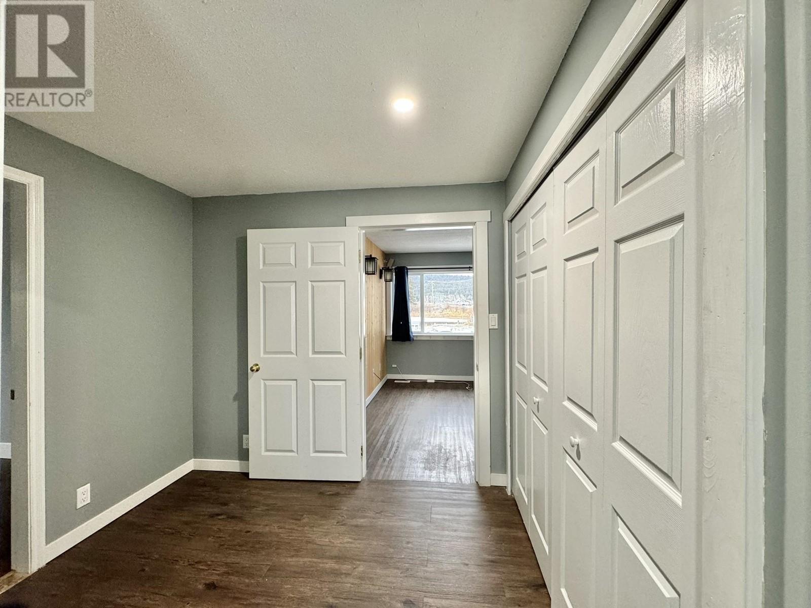 6007 WALNUT ROAD, Horse Lake