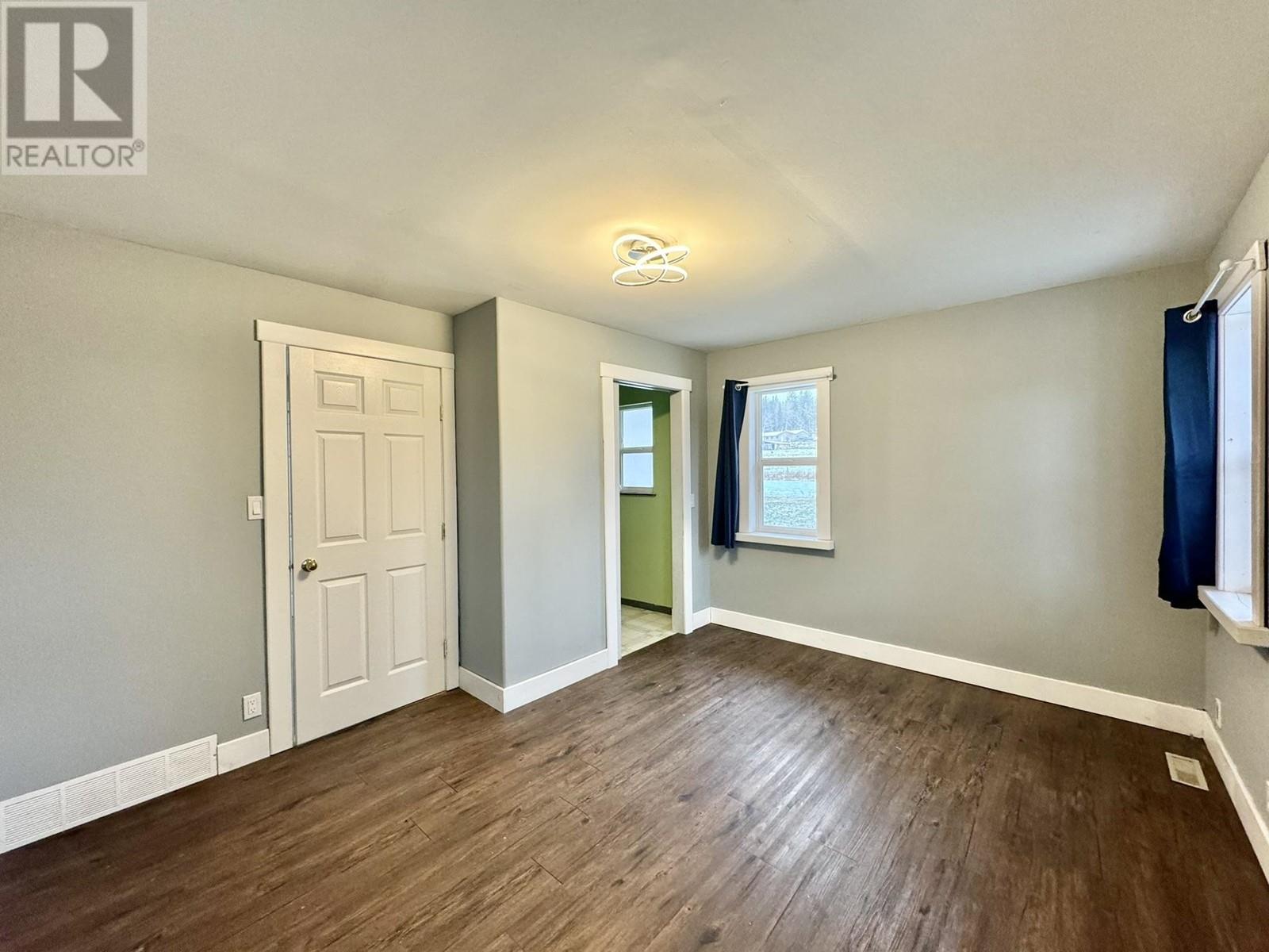 6007 WALNUT ROAD, Horse Lake