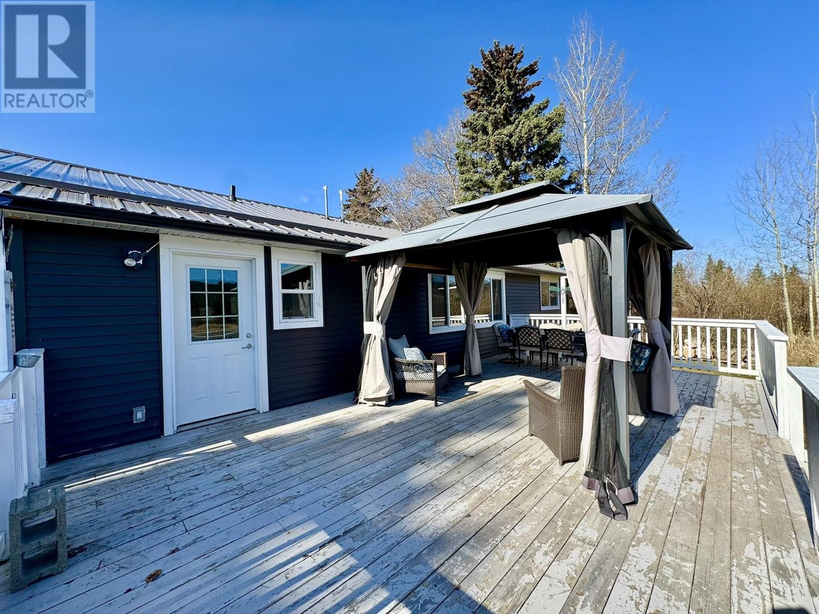 6007 WALNUT ROAD, Horse Lake